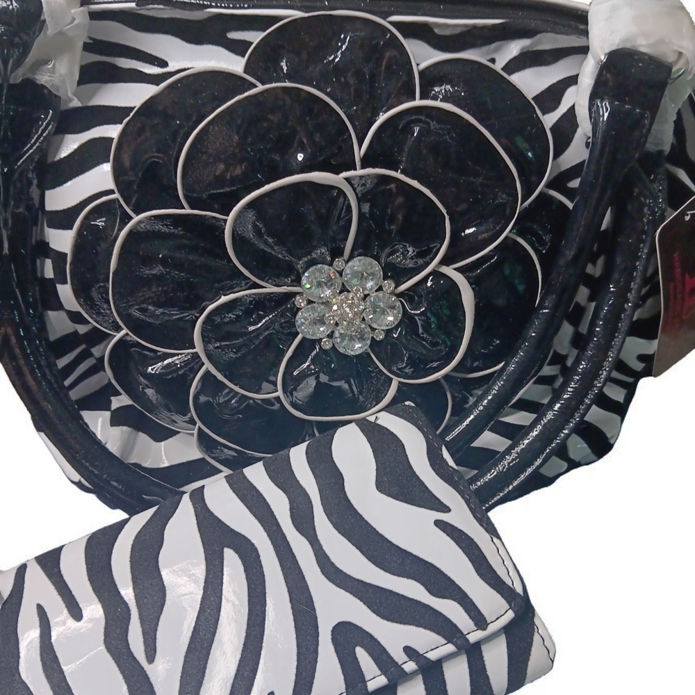 Stylish Black and White Zebra Print Women's Bag